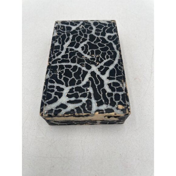 Vintage Red Mini Leather Compact With Mirror & Powder Puff In Textured Black Box - Picture 9 of 10